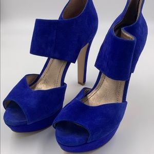 Royal blue peep toe pump